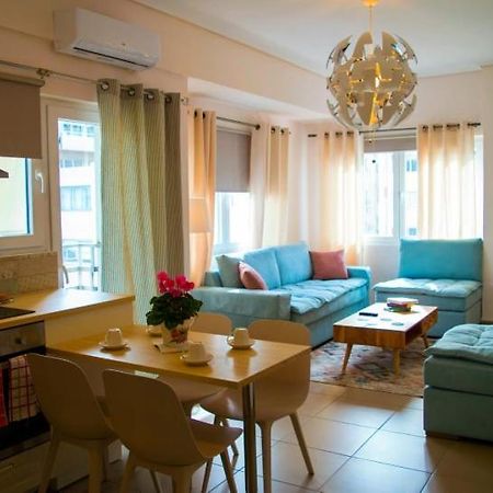 וולוס Sunny Central Luxury Apartment מראה חיצוני תמונה