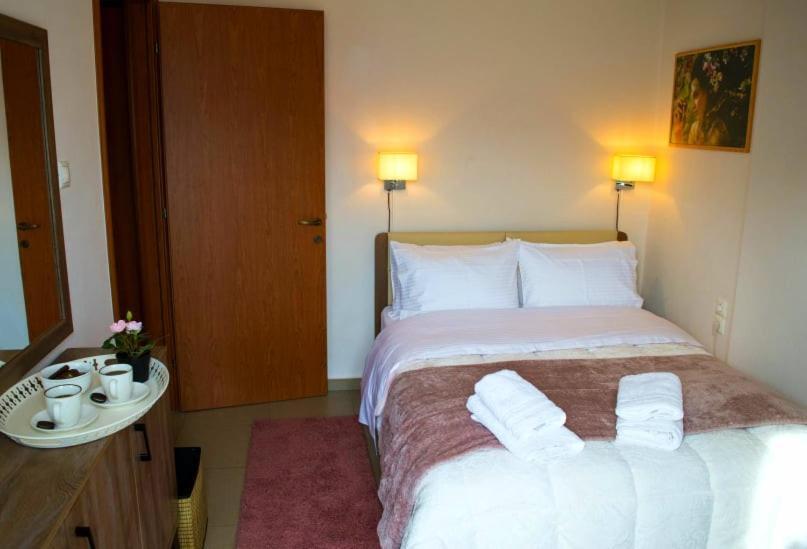 וולוס Sunny Central Luxury Apartment מראה חיצוני תמונה